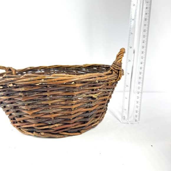 Vintage Rustic Wicker Basket Round Handled Farmhouse Boho Country Home Decor - Picture 5 of 6